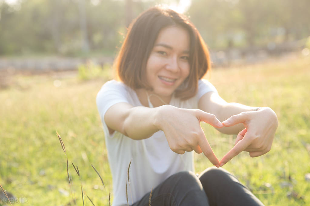 优雅自信的阳光短句，精辟唯美，催人励志