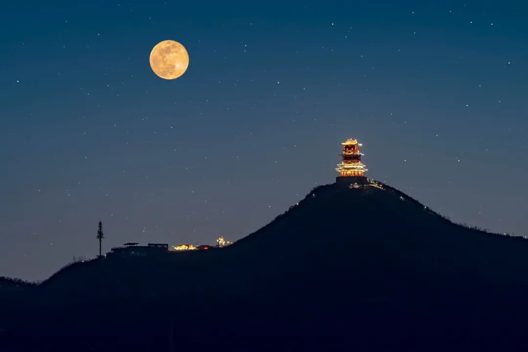 写月的诗句10首，明月如霜，清景无限