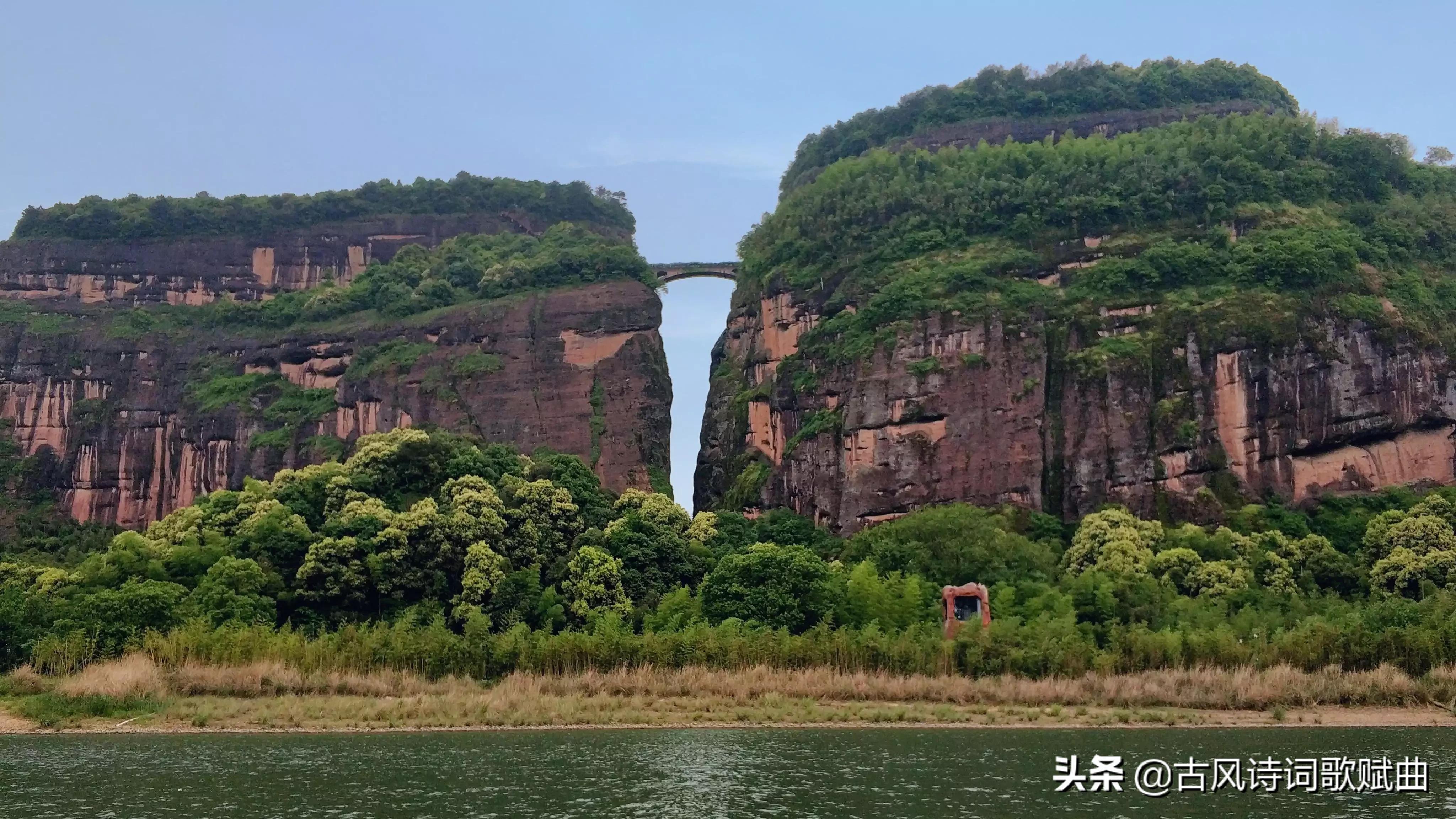 有关山的诗句100首，江山如画，美不胜收