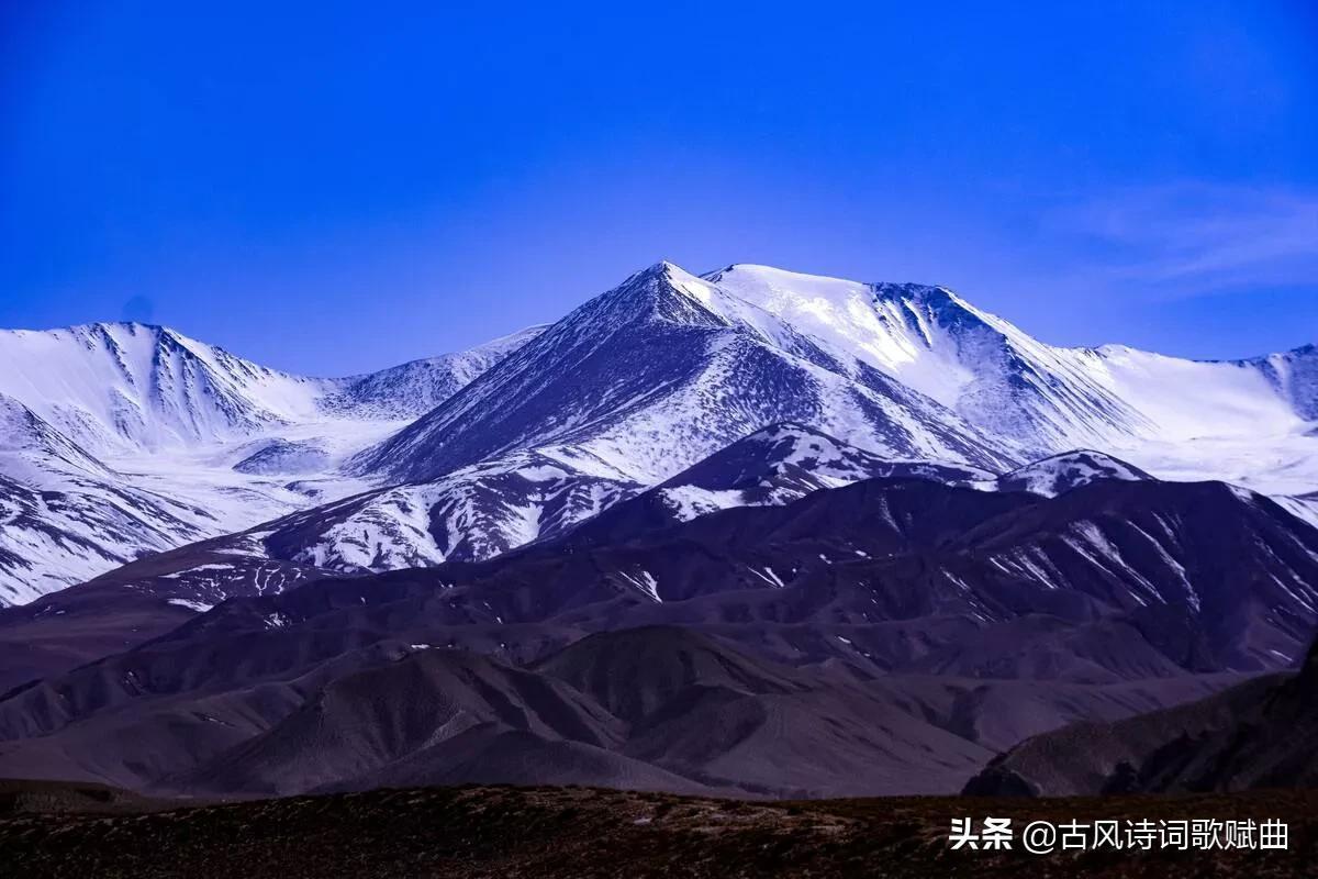 有关山的诗句100首，江山如画，美不胜收